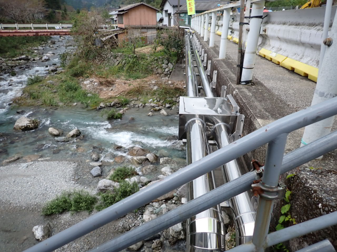 令和4年度小川橋橋梁補修に伴う配水管移設工事
