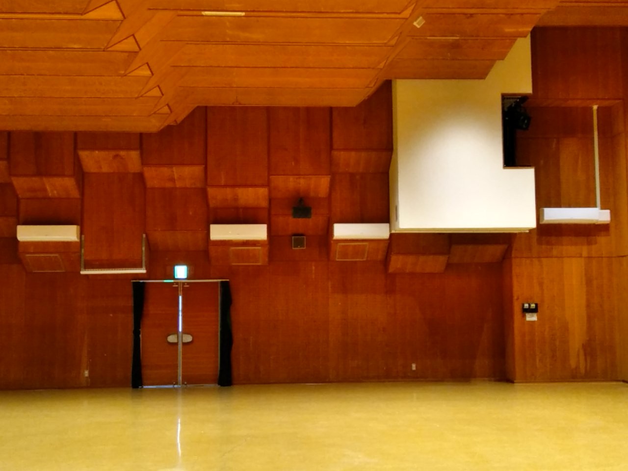 令和7年度香美市立中央公民館大ホール空調改修工事